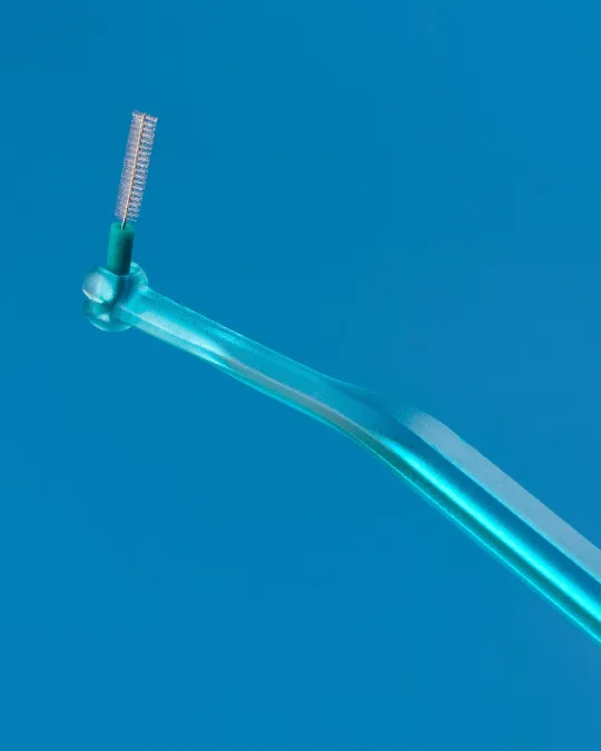 UHS 470 Interdental brush holder three pcs., blue | Curaprox Shop