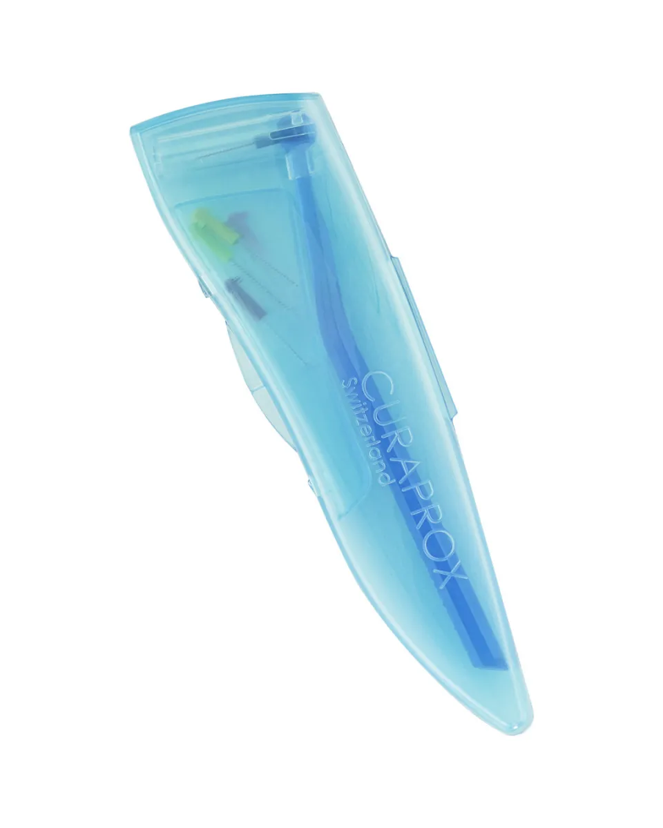 CPS prime in your pocket, all the essentials for perfect interdental cleaning on the move.